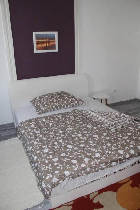Szeged Apartment 外观 照片